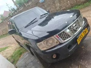Nissan Patrol 2005 Black