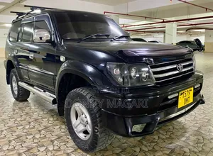 Toyota Land Cruiser 2002 Black