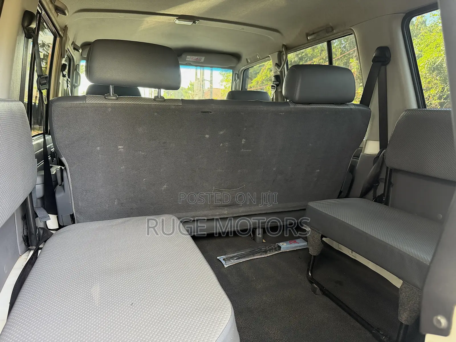 Toyota Land Cruiser 2018 White