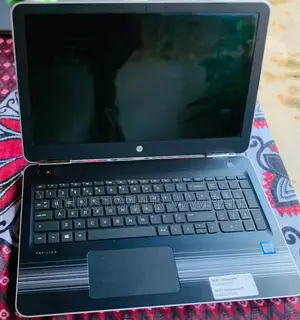 Laptop HP Pavilion 15 16GB Intel Core i5 SSD 256GB