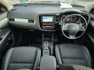 Mitsubishi Outlander 2014 Black