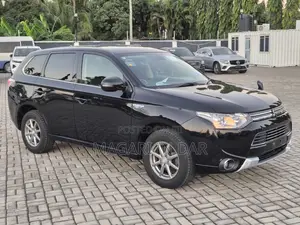 Mitsubishi Outlander 2014 Black
