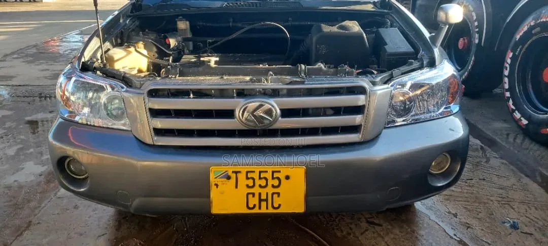 Toyota Kluger 2005 Gray
