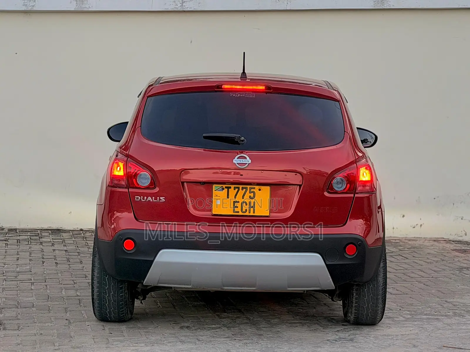 Nissan Dualis 2008 Red