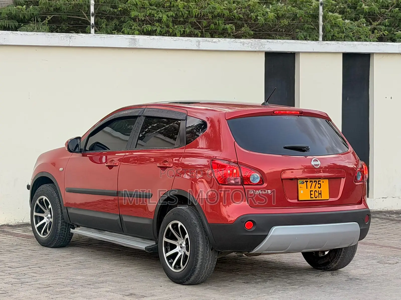 Nissan Dualis 2008 Red