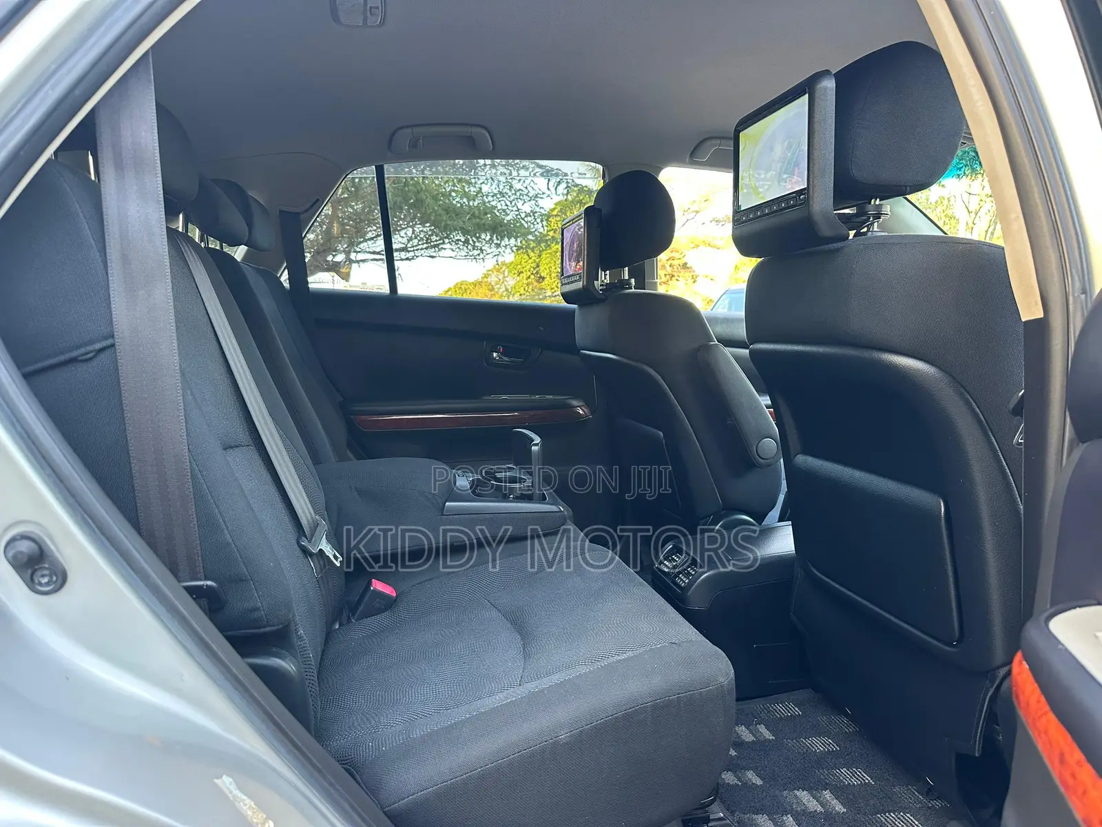 Toyota Harrier 2005 Silver