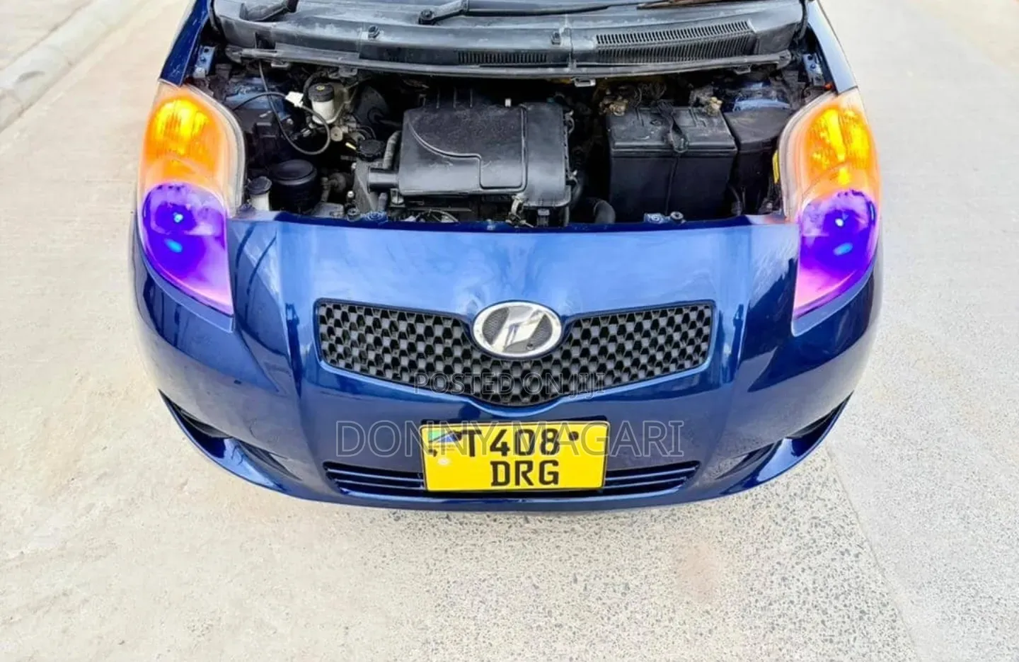 Toyota Vitz 2006 Blue
