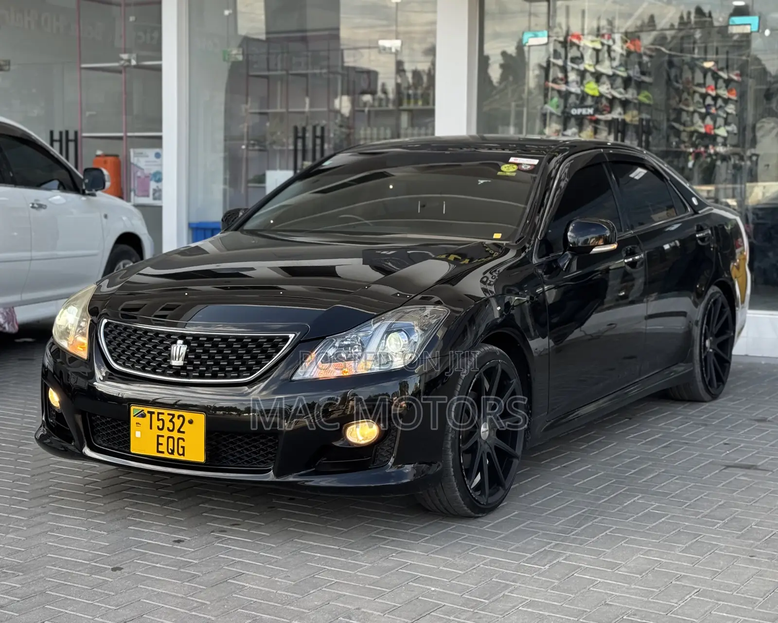 Toyota Crown 2009 Black