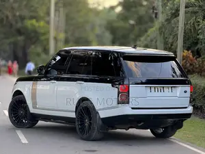 Land Rover Range Rover Vogue 2016 Black