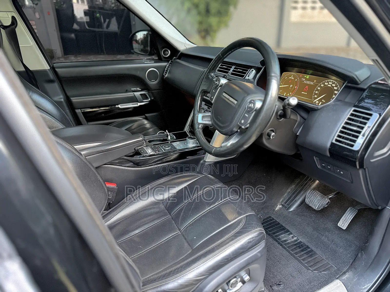 Land Rover Range Rover Vogue 2016 Black