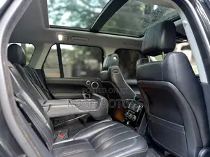 Land Rover Range Rover Vogue 2016 Black