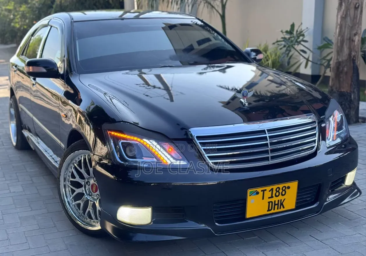 Toyota Crown 2006