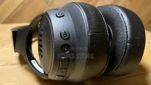 JBL Tune 770nc Adaptive Noise Cancellation