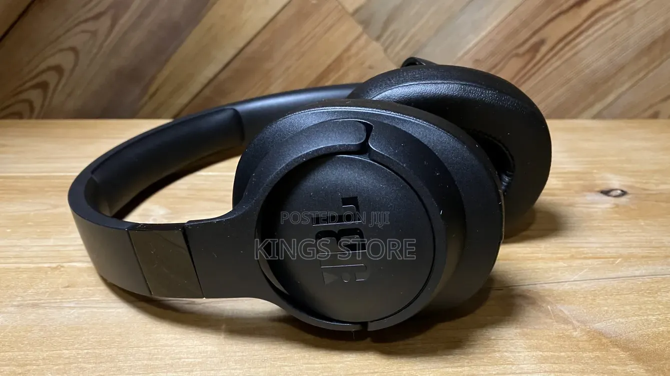 JBL Tune 770nc Adaptive Noise Cancellation