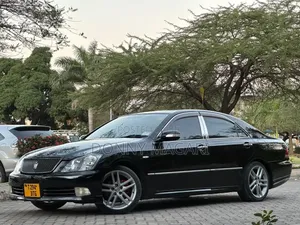 Toyota Crown 2006 Black
