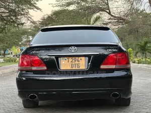 Toyota Crown 2006 Black