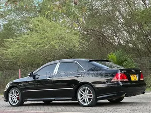 Toyota Crown 2006 Black