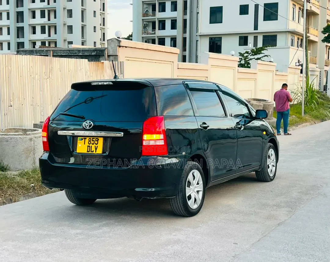 Toyota Wish 2004 Black