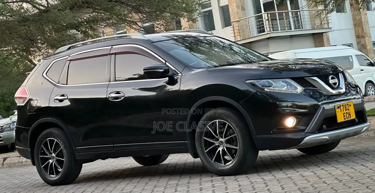 Nissan X-Trail 2014 Matt Black