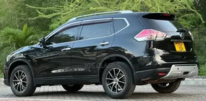 Nissan X-Trail 2014 Matt Black