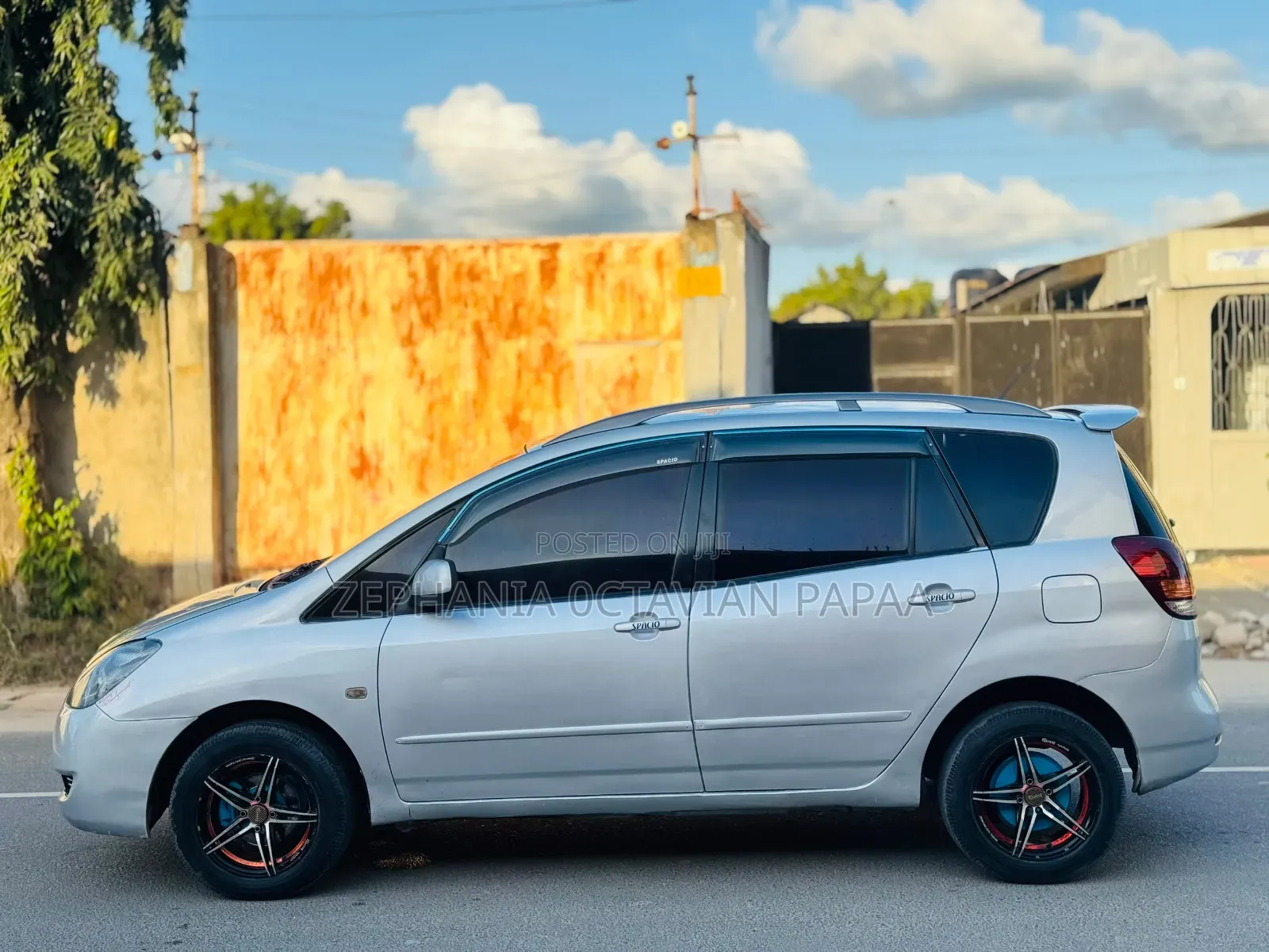 Toyota Corolla Spacio 2004 Silver