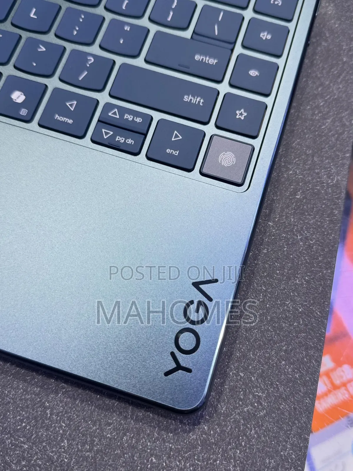 New Laptop Lenovo Yoga 9 32GB Intel Core Ultra 7 SSHD (Hybrid) 1T