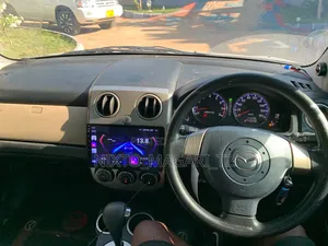 Mazda Verisa 2005 Blue