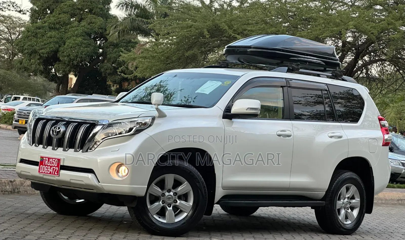 Toyota Land Cruiser Prado 2017 White