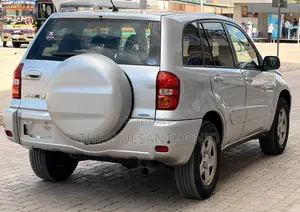 Toyota RAV4 2005 Silver