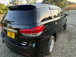Toyota Wish 2010 Black
