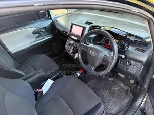 Toyota Wish 2010 Black