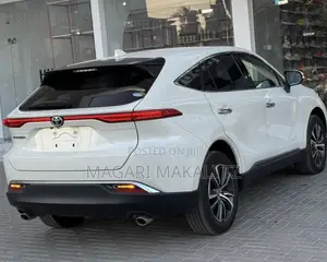 Toyota Harrier 2.0 2020 White