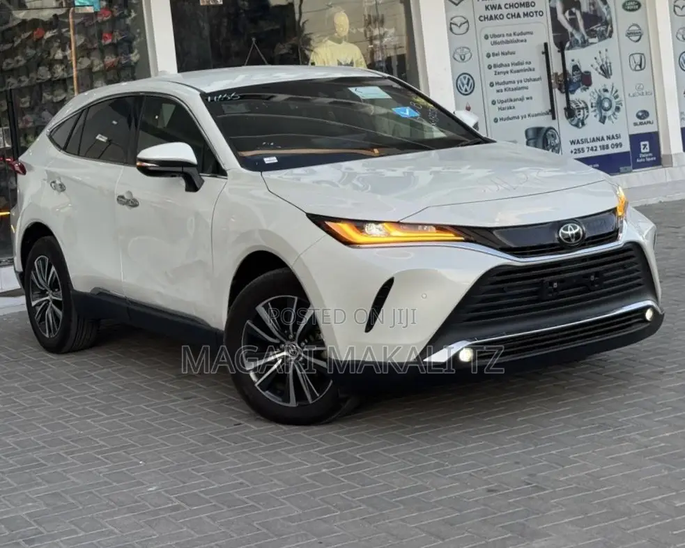 Toyota Harrier 2.0 2020 White