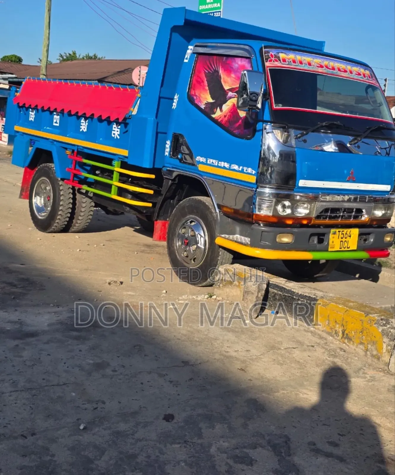 Mitsubishi Canter Tipper