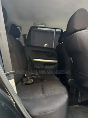 Toyota IST 2004