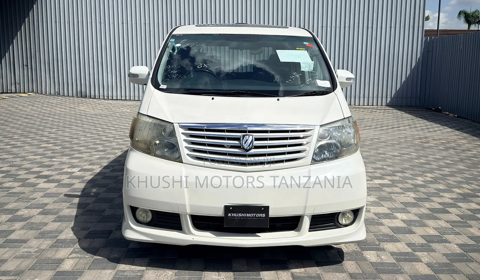 Toyota Alphard 2004 White