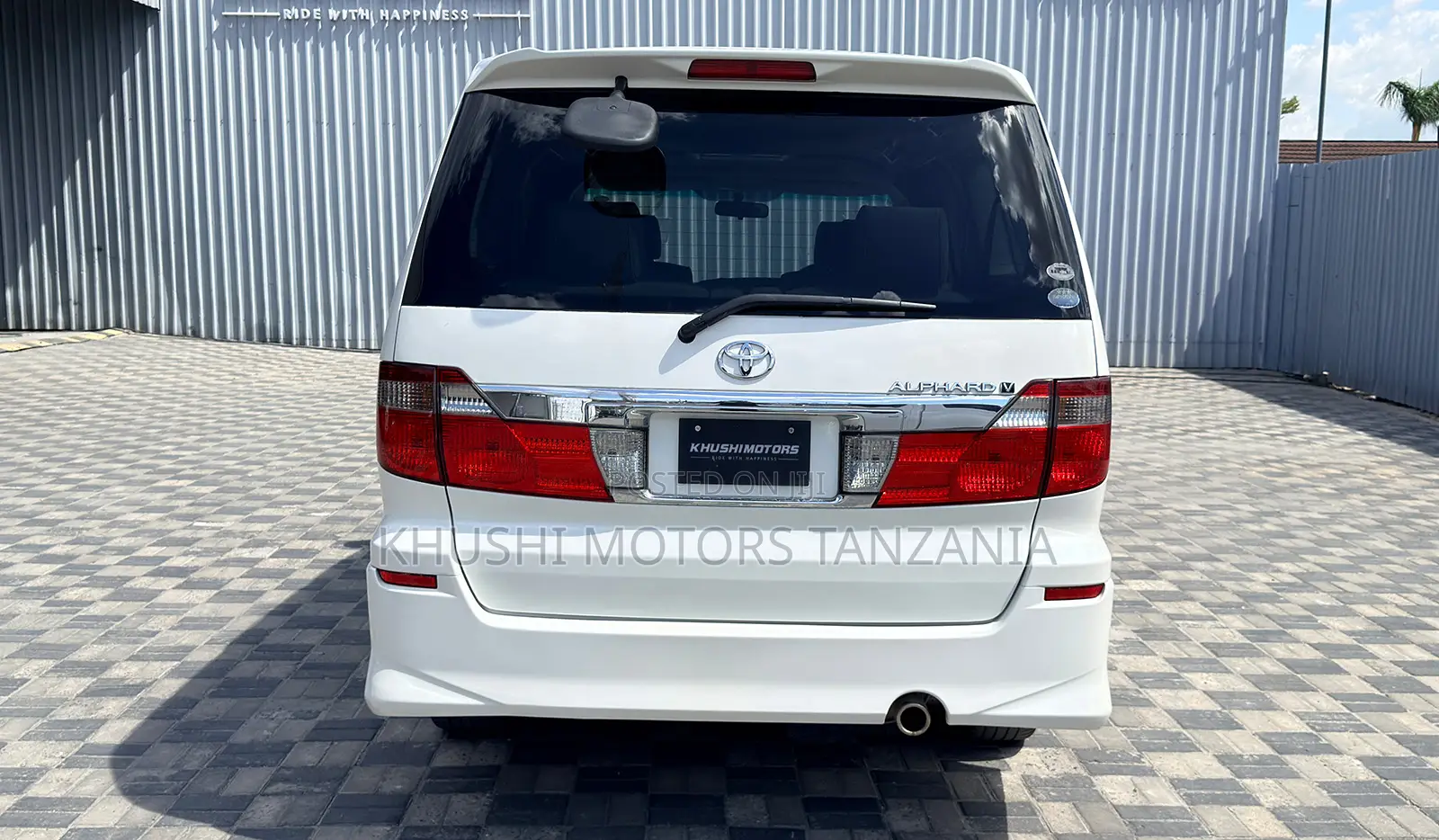 Toyota Alphard 2004 White