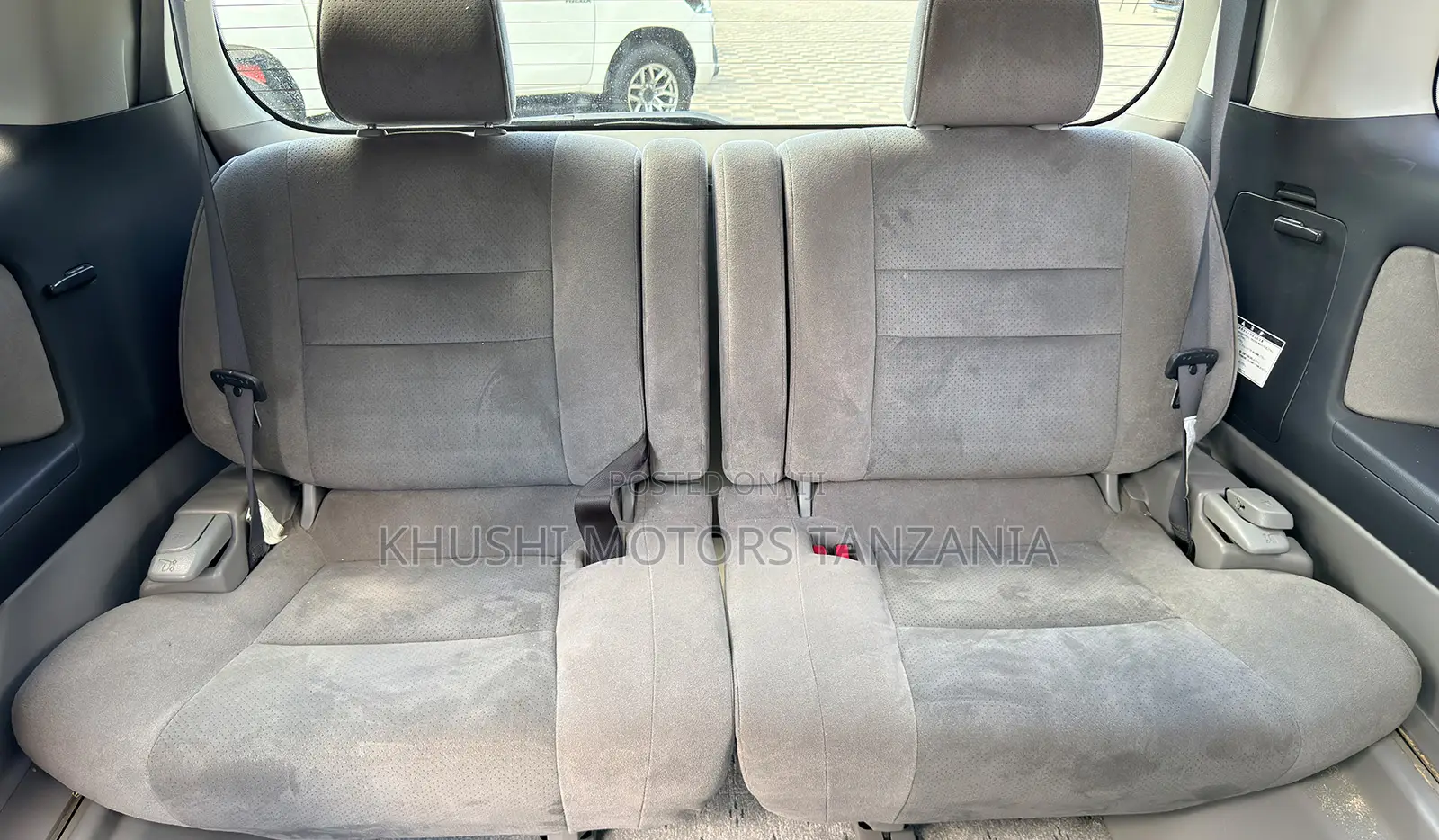 Toyota Alphard 2004 White