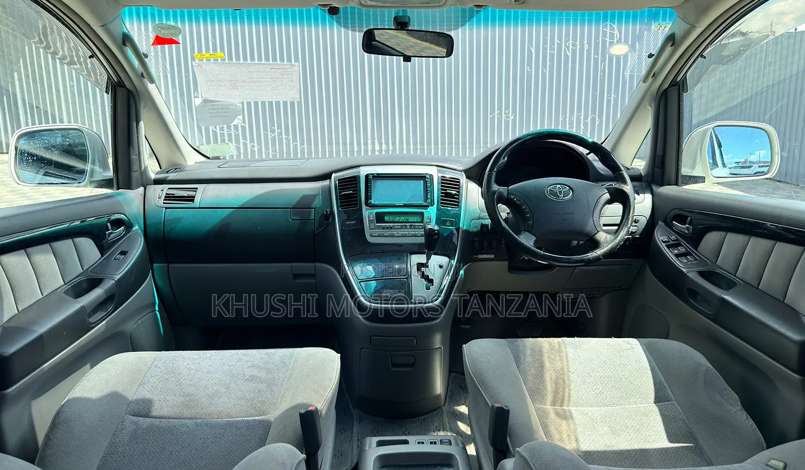 Toyota Alphard 2004 White