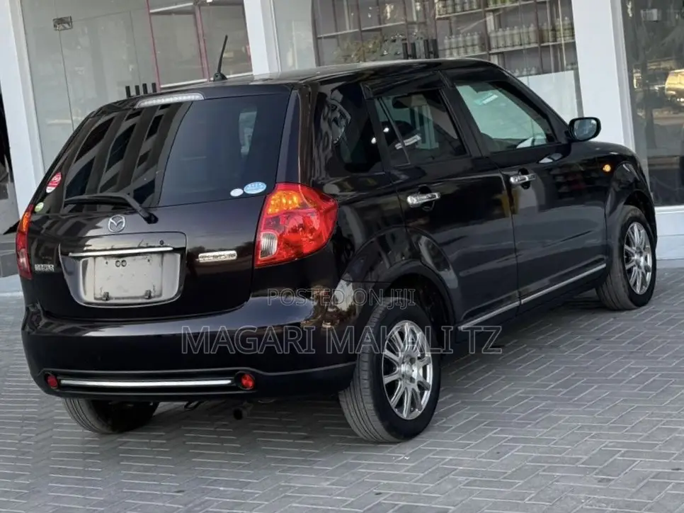 Mazda Verisa 2008 Black