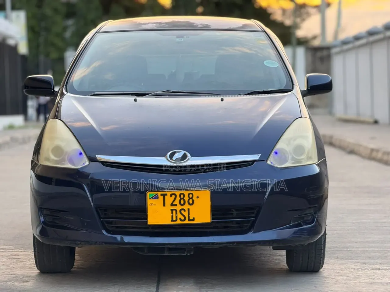 Toyota Wish 2005 Blue