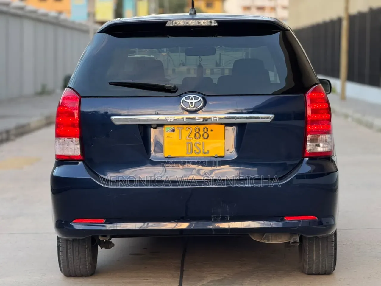 Toyota Wish 2005 Blue