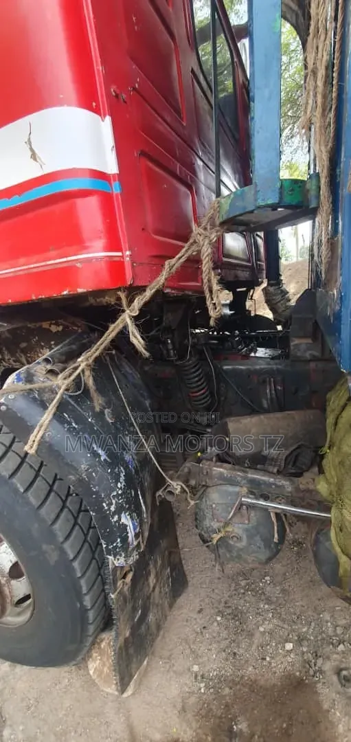 Scania 113 Kipisi
