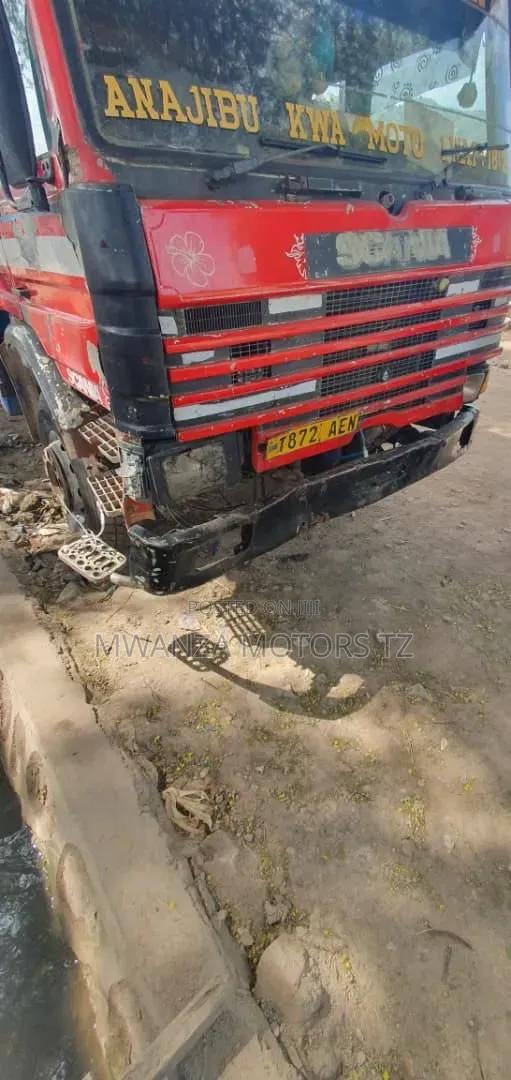 Scania 113 Kipisi