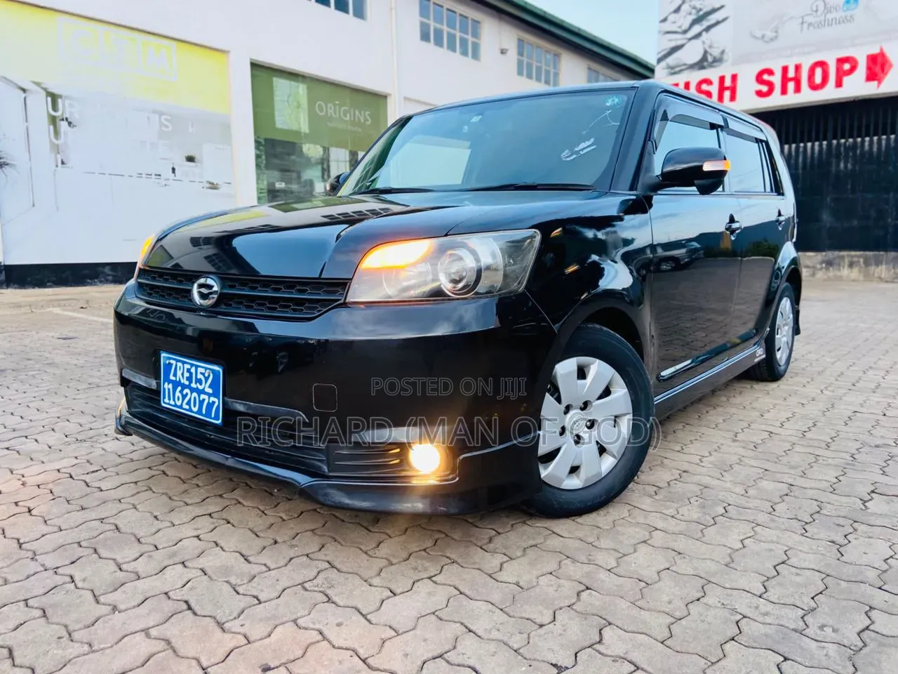 Toyota Corolla Rumion 2011 Black