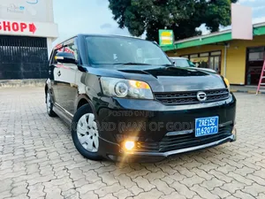 Toyota Corolla Rumion 2011 Black