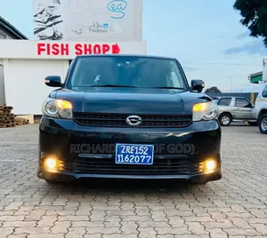 Toyota Corolla Rumion 2011 Black