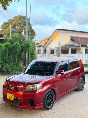Toyota Corolla Rumion 2009 Red