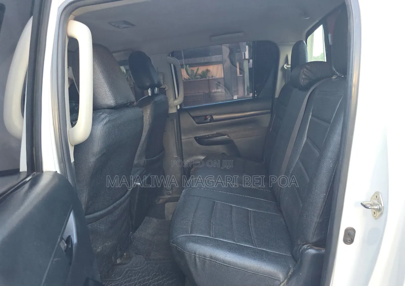 Toyota Hilux 2016 White