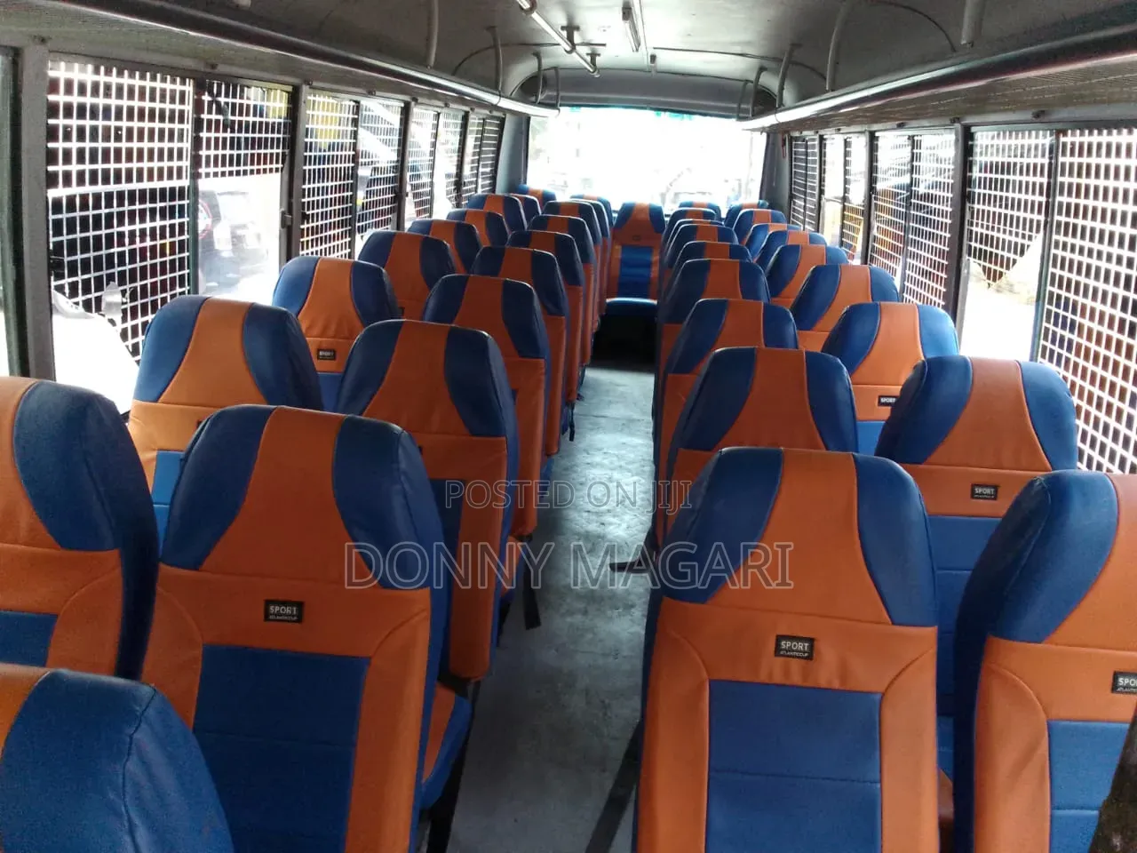 Tata Starbus Ultra Skool 2006 Yellow